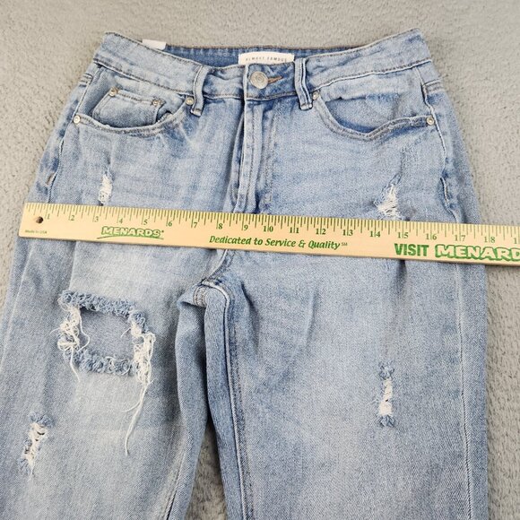 Womens Size 5 Jr's High Waisted Distressed Straight Leg Ankle Curvy Mom Jeans - Picture 4 of 11
